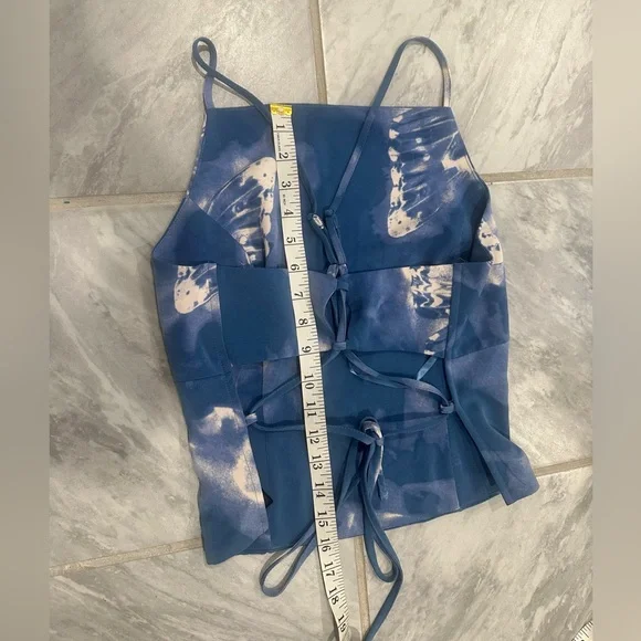 Silence + Noise Womens Open Back Blue Butterfly Top Size M - Picture 4 of 6